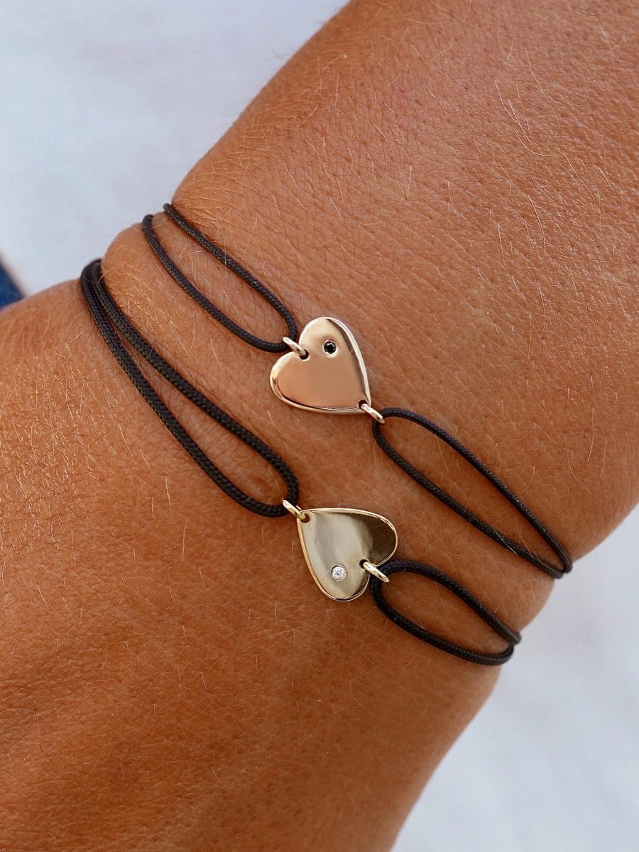 bracelet-cordon-grand-coeur-diamants-orjaune-orrose-aupiho-joaillerie bracelet coeur en or cordon enfant femme or recyclé bijou aupiho joaillerie