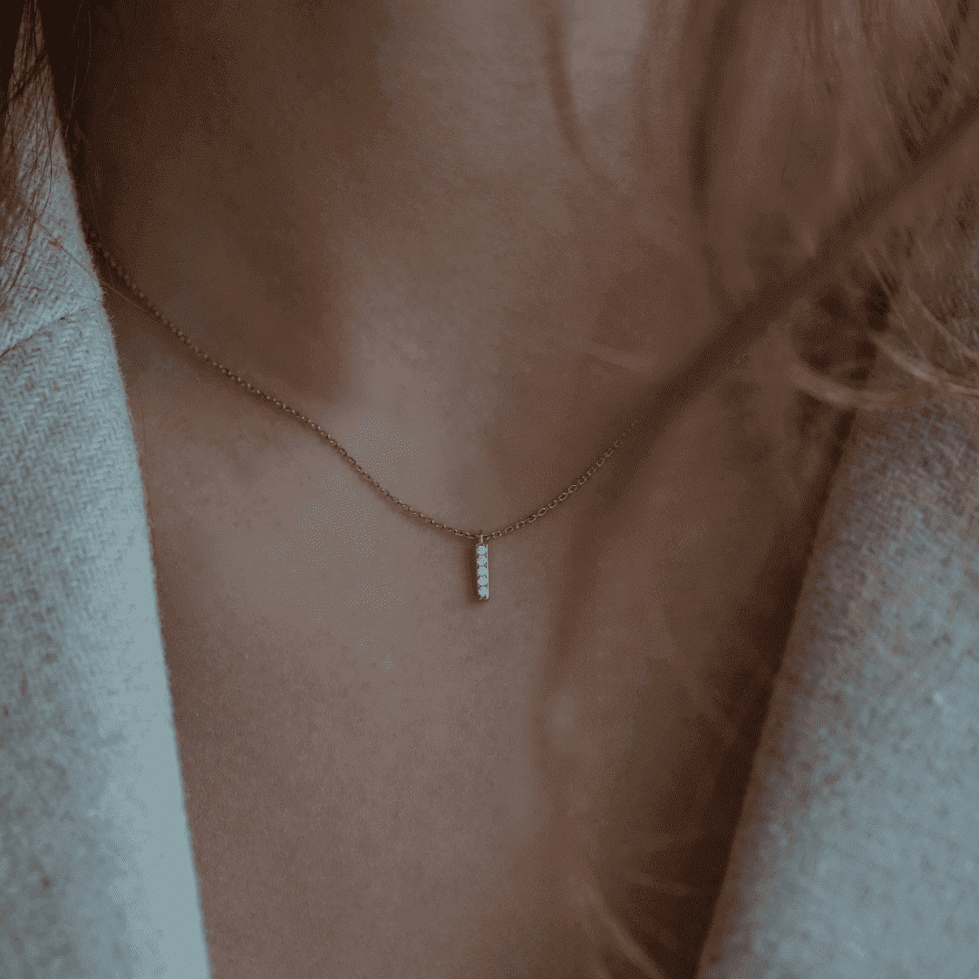 collier barrette or jaune et diamants blancs or recyclé 18 carats aupiho joaillerie collier barrette or jaune et diamants blancs or recyclé 18 carats aupiho joaillerie