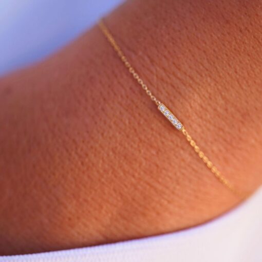 bracelet barrette jane chaine fine en or jaune 18 carats recyclé diamants blancs aupiho joaillerie