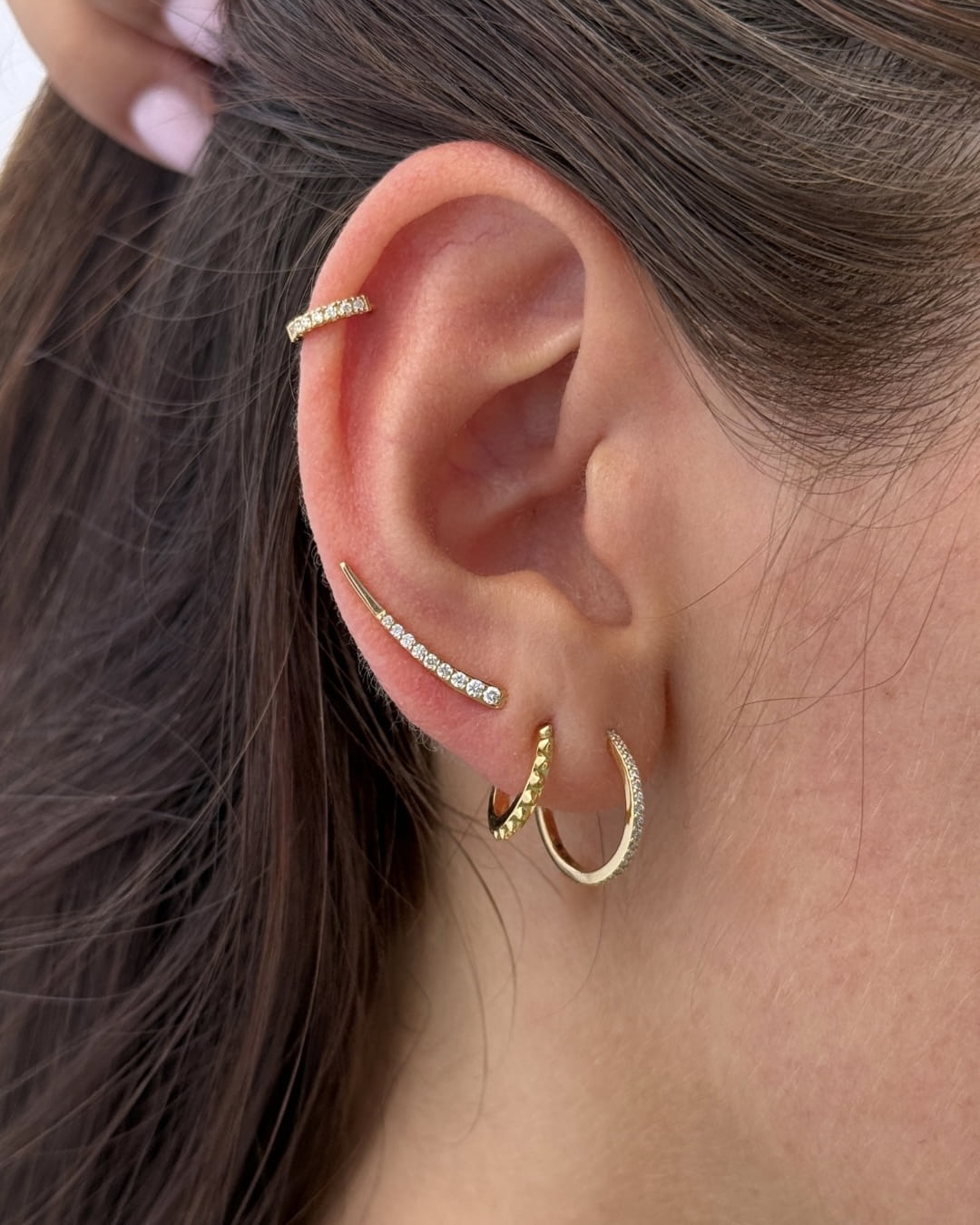 piercing-créole-or-18-carats-diamants-éternelle-medium-aupiho-joaillerie