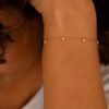bracelet glam pampilles or jaune 18k recyclé 5 diamants sertis aupiho joaillerie