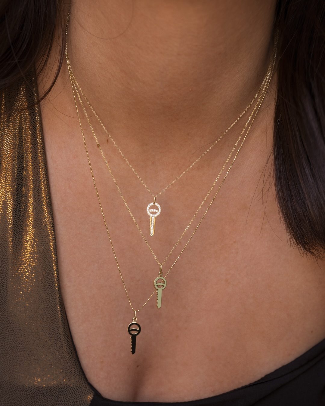 collier-clé-diamants-or-jaune-sésame-aupiho