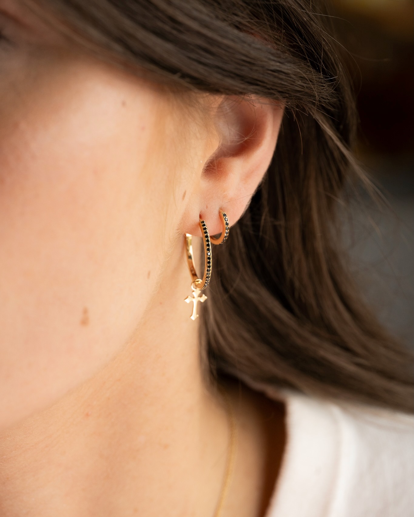 charm-croix-illusion-or-jaune-aupiho-joaillerie charm croix illusion or jaune aupiho joaillerie