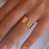 bague-large-or-jaune-18-carats-recyclé-diamants-alexa-aupiho-joaillerie bague-large-or-jaune-18-carats-recycle-diamants-alexa-aupiho-joaillerie