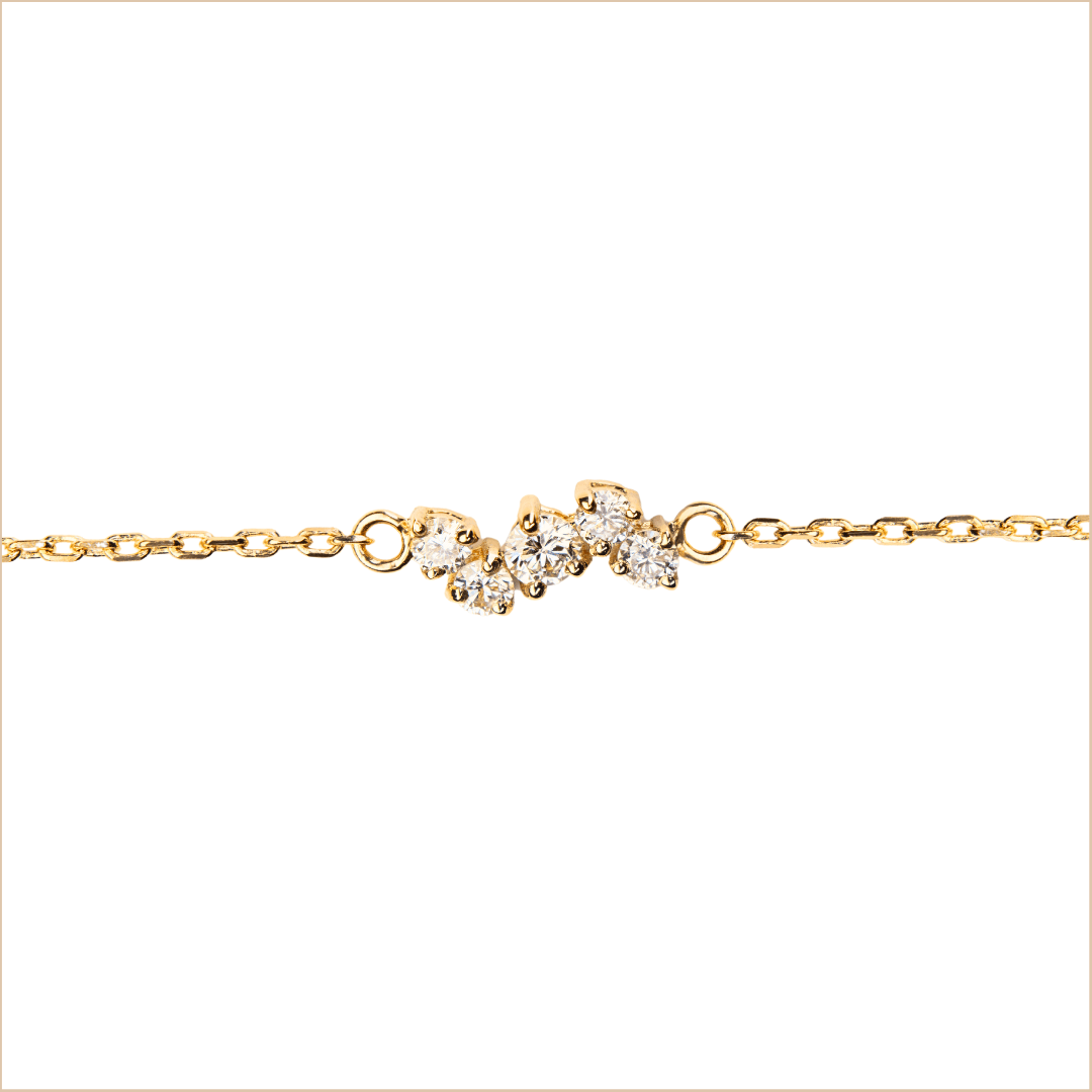 bracelet-constellation-or-jaune-diamants-blancs-aupiho-joaillerie bracelet constellation or jaune diamants blancs aupiho joaillerie