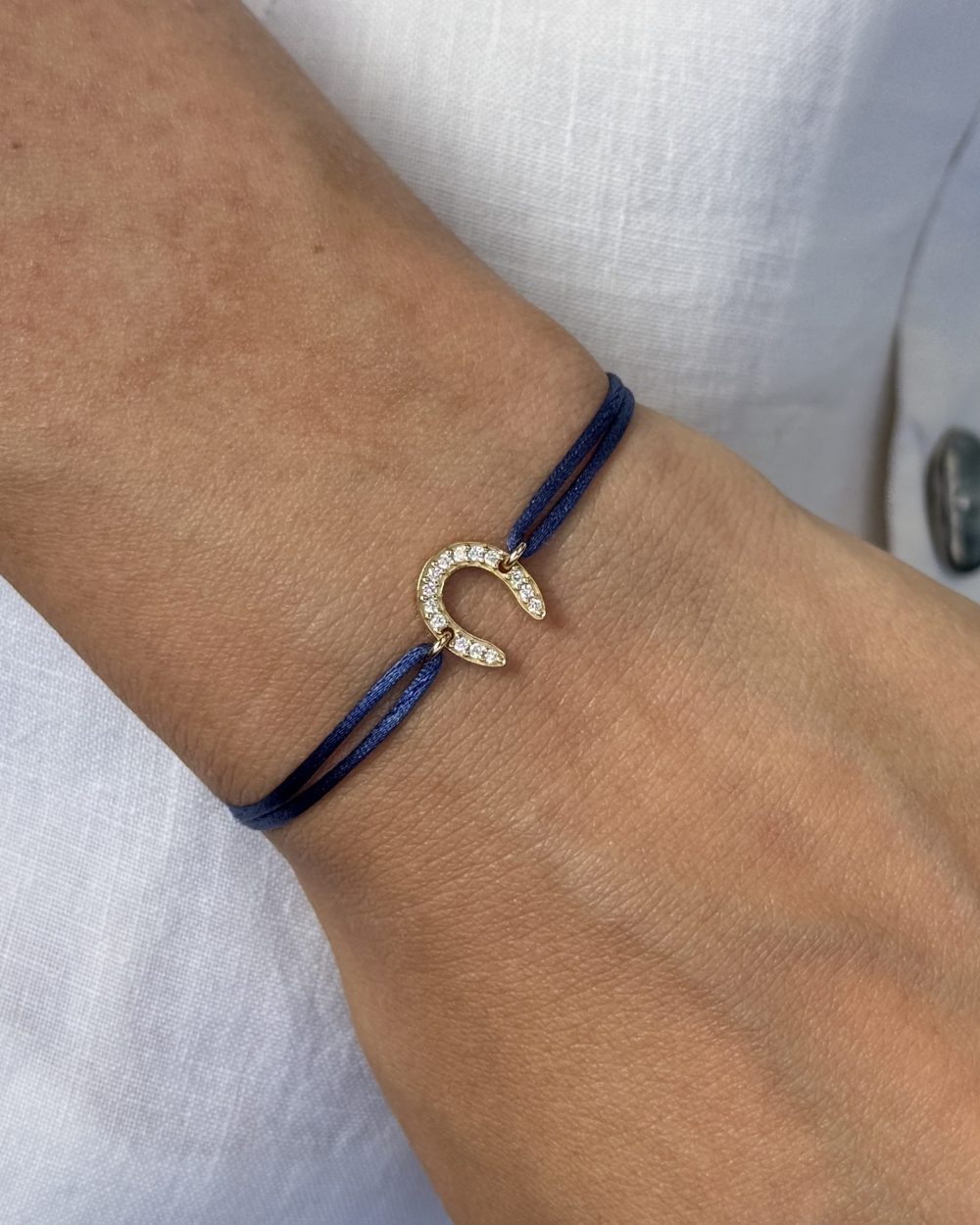 bracelet cordon fer à cheval personnalisable diamants or 18 carats aupiho joaillerie