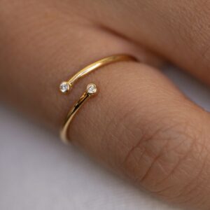 pinky-ring-la-bague-auriculaire-tendance-2026